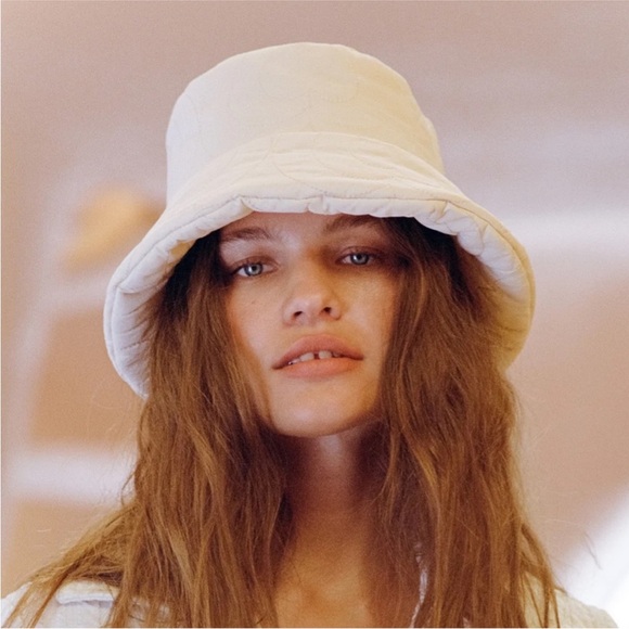 Lack Of Color Accessories - NWT❤️Lack of Color Quilted Bucket Hat-M/L
